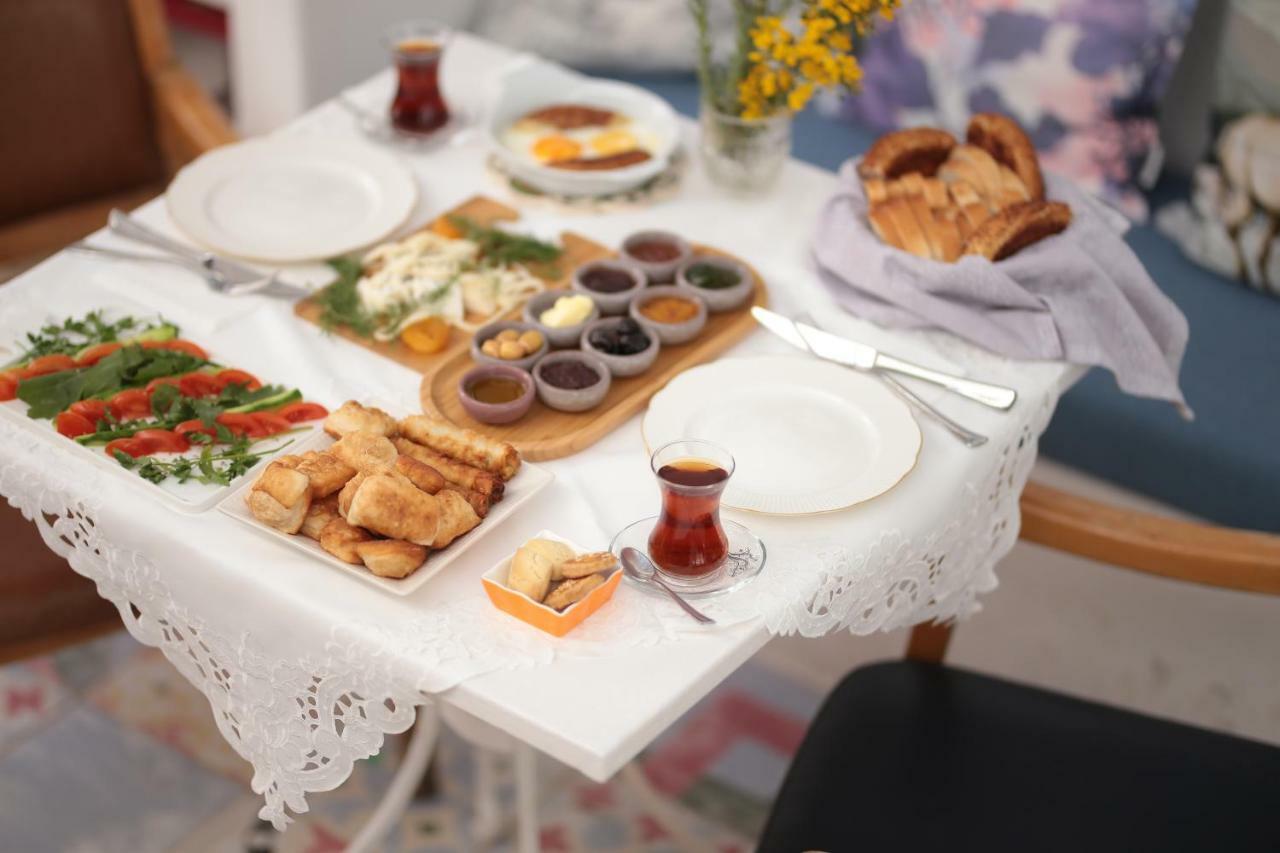 Ayvalı Moshinos Hotel מראה חיצוני תמונה