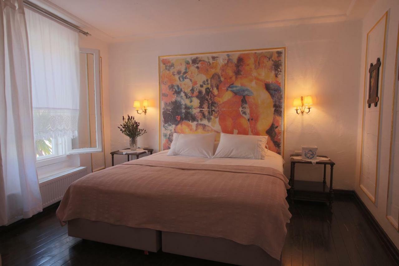 Ayvalı Moshinos Hotel מראה חיצוני תמונה